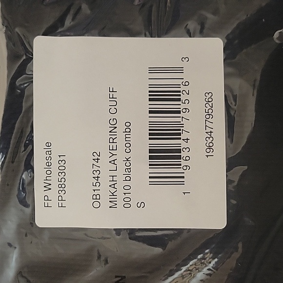 Free People Mikah Layering Cuff in Black Combo•S - Picture 12 of 13